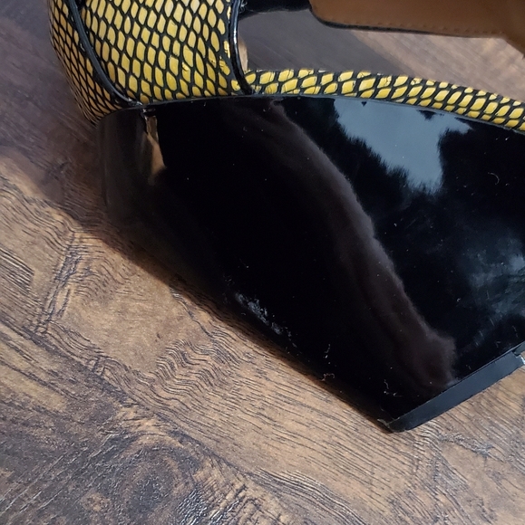 Kelsi Dagger slip on shoes size 9.5 - Picture 4 of 5